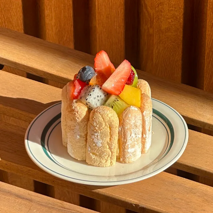 シャルロット
